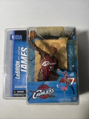 McFarlane LeBron James 2004 segunda edición NBA Cleveland Cavaliers Serie 7 Foto 1 de 4