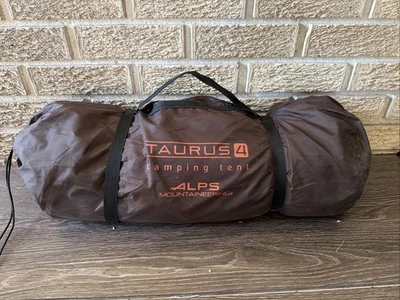 Alps Mountaineering Taurus 4 Person Polyester & Fiberglass Dome Tent New - Image 1 of 4
