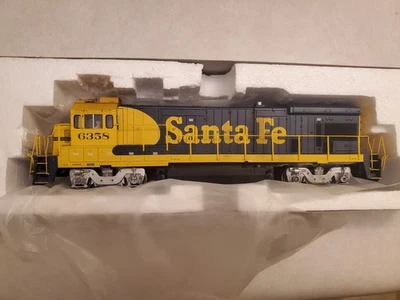 HO Scale Atlas B23-7  Santa Fe 6358 Loksound DCC Stephen Priest Model - Image 1 of 2