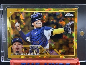 /50 William Contreras Gold Sapphire Refractor 2023 Topps Chrome Update Sapphire - Picture 1 of 2