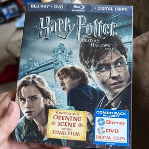 Harry Potter and the Deathly Hallows: Part 1 (Blu-ray, 2010) - Picture 1 of 5