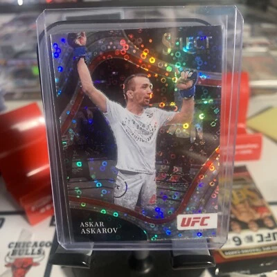 ASKAR ASKAROV 2022 PANINI SELECT UFC #205 OCTAGONSIDE DISCO PRIZM - Image 1 of 2