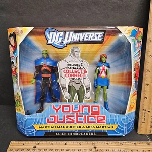 DC Universe Young Justice MARTIAN MANHUNTER & MISS MARTIAN Action Figure 2 Pack - Picture 1 of 10
