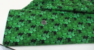 Freckle & Lollie quilt-craft fabric LUCKY CLOVERS black 2 yds (d-50) St. Pats