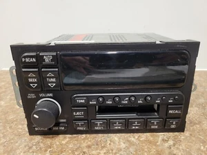 1996 BUICK LESABRE AM/FM CASSETTE PLAYER RADIO PN# 16236314 - Picture 1 of 6
