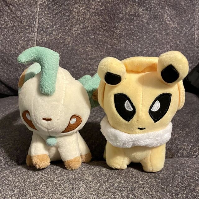 Eevee Pokemon Pelucia Etiqueta Pokémon Center Boneco Pelúcia