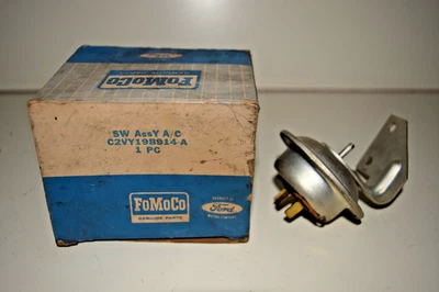 61 62 Lincoln Continental air conditioning blower motor ground switch 1961 1962 - Image 1 of 4