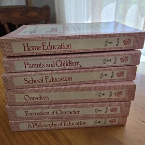 Charlotte Mason ORIGINAL HOMESCHOOLING SERIES Complete Set 1 - 6 Tyndale 1989 PB - Foto 1 di 5