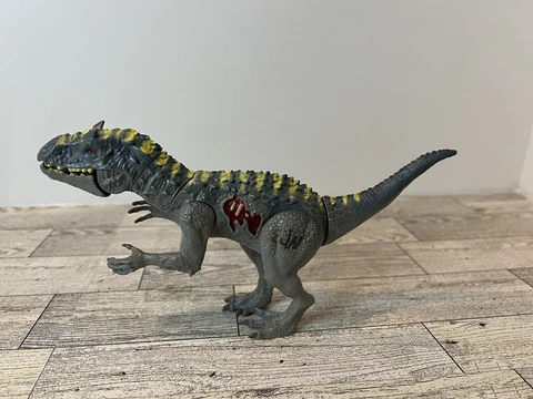 Jurassic World Hasbro 2015 Bashers & Biters Indominus rex dinosaur figure Cover