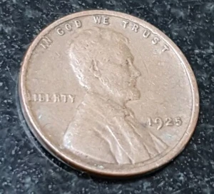 1925-D Lincoln Wheat Cent ~ VERY GOOD (VG) Condition - Picture 1 of 2