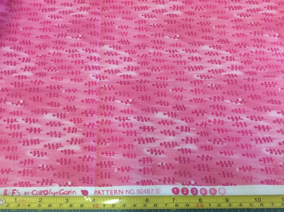 WINDHAM - RAMITAS ROSAS BFFS #50487-1----- 3/4 YARDA Foto 1 de 1