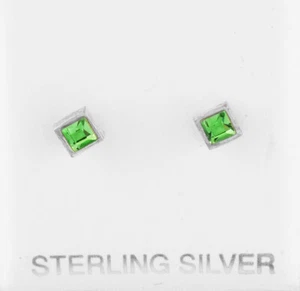 LAB CREATED 0.50 Cts GREEN PERIDOT STUD EARRINGS .925 STERLING SILVER - NWT - Picture 1 of 3