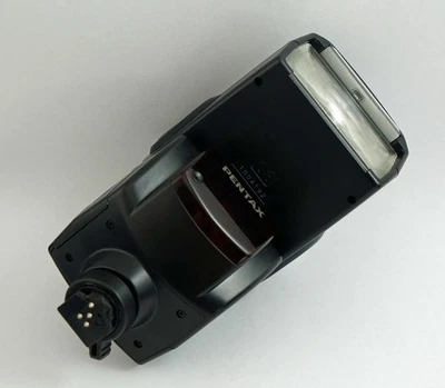 Flash Pentax AF-360FGZ - Imagem 1 de 3