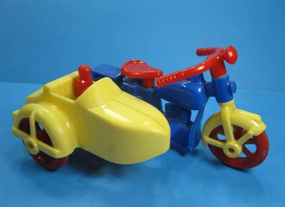 Sidecar de motocicleta de juguete vintage Renwal Products #23 amarillo rojo azul EE. UU. C1950 Foto 1 de 4