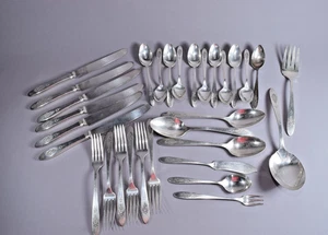 Antique 1920s Bird Of Paradise Community Plate 31 Pc Silver Plated Flatware Set - Picture 1 of 23