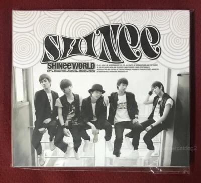 SHINee Vol.1 The SHINee World Taiwan CD+36P (Ver.B) digipak - Image 1 of 3