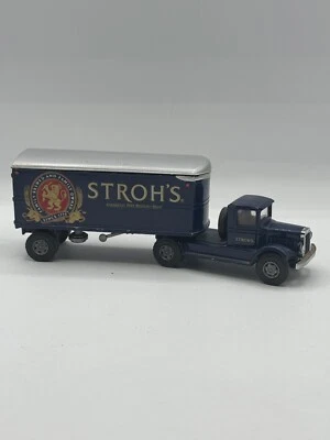 AHL American Highway Legends Stroh's Model BM Mack Truck Trailer 1:64 - Image 1 of 4
