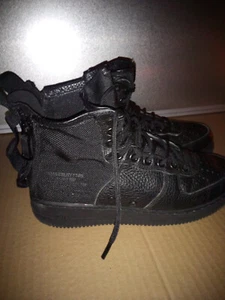 Size 8 - Nike SF Air Force 1 Mid Triple Black - Picture 1 of 8