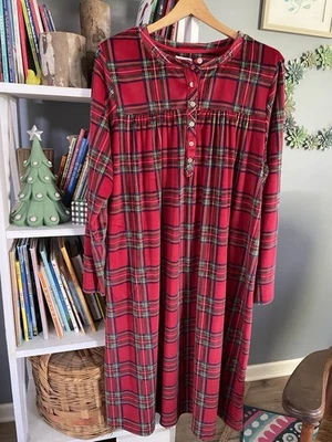 Aria Christmas Nightgown Sleepshirt  Pocket Holiday Mrs. Claus  Tartan Plaid XL - Image 1 of 4