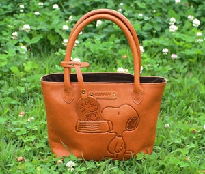 Snoopy genuine leather mini tote bag FRIENDS model Expedited Ship - Picture 1 of 10