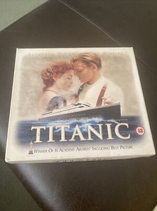 Titanic - Collector’s Box Edition, Exclusive 35mm Film Cell + 8 Cards VHS Set