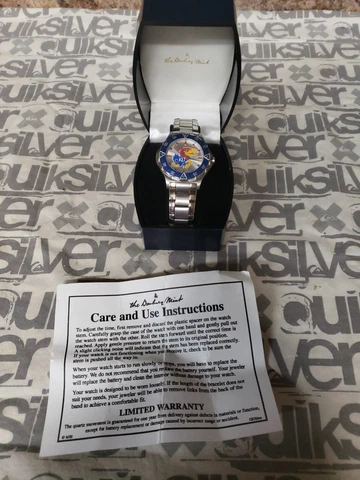 Kansas Jayhawks Watch With Metal Band Cover