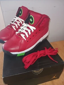 Men's Nike Air Jordan Ol' School Gym Red Size 9.5. NEW IN BOX - Picture 1 of 9