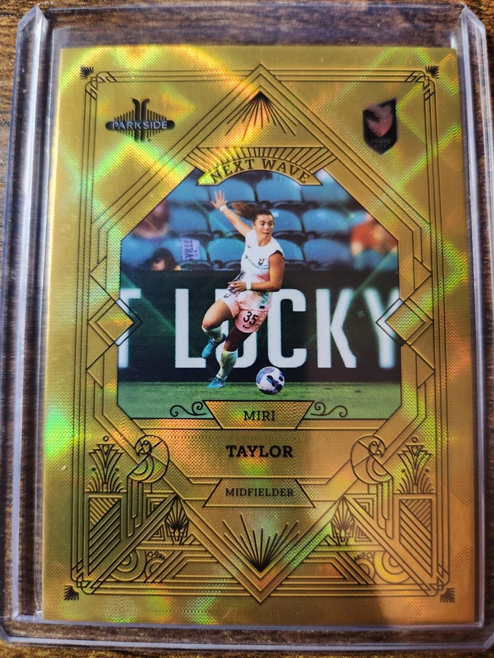 2022 NWSL Parkside Paramount Miri Taylor Next Wave Gold 50/50 Rookie RC #12 ACFC - Image 1 of 2