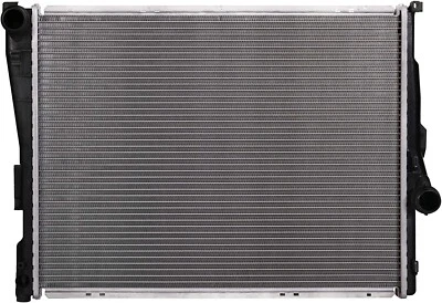 Radiador para BMW 330i 2001 2002 2003 2004 2005 Foto 1 de 4