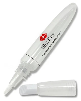 Refillable Cuticle Oil Pen for Nails - Empty 8 ml Squeeze Nail Oil Pen with brus - Image 1 of 4