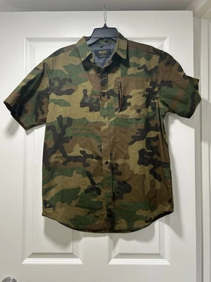 10 Deep camouflage shirt, multicolor, size M, one front pocket with zipper - Image 1 of 4