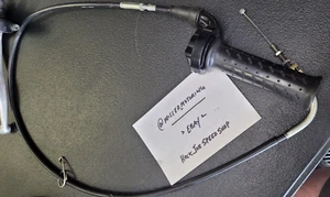 Triumph Daytona t595 955i Throttle tube assembly and cable T2040231 T2040455 - Picture 1 of 1