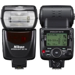 Nikon Flash - SB700 Speedlight - Trois zones d'illumination - Photo 1 sur 12