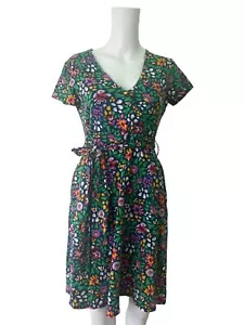 COUNTRY TO COAST Dress Size Small 10 Green Mix Floral Wrap Pockets Womens EU38 - Picture 1 of 11
