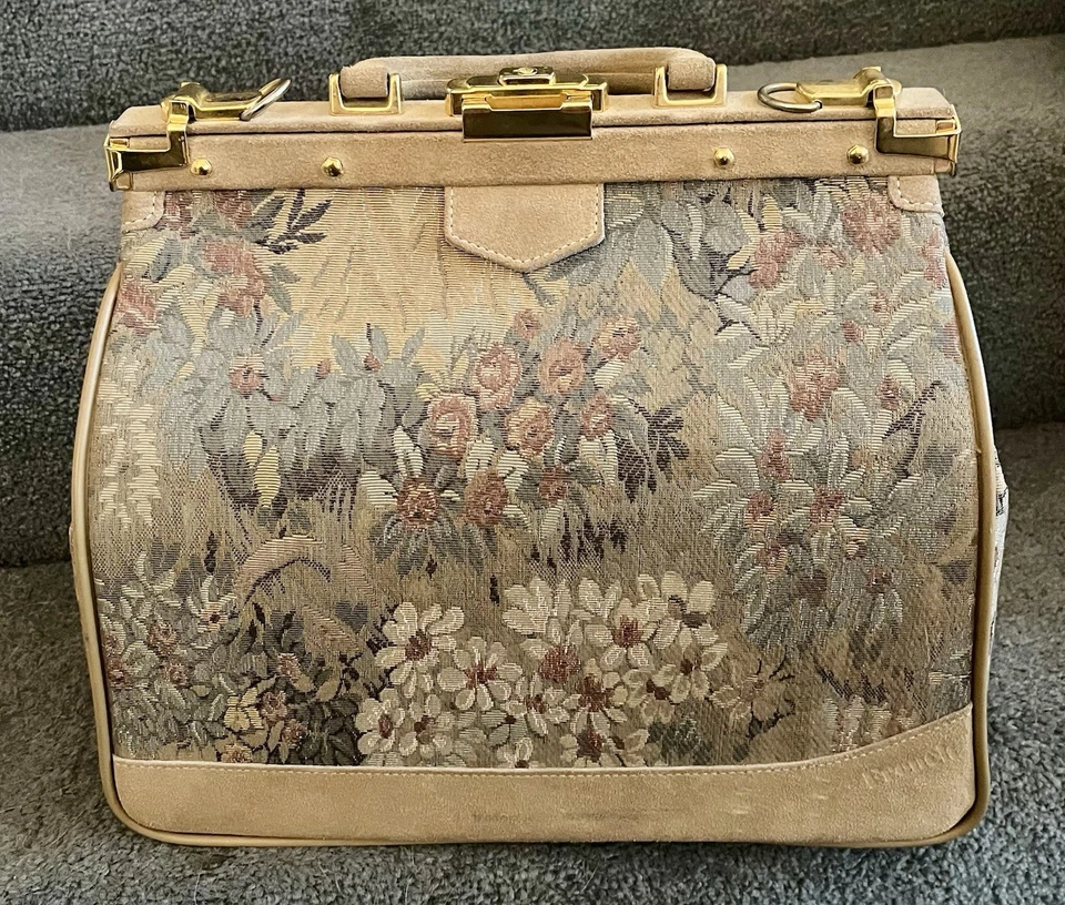 Vintage Genuine The French Luggage Co. U.S.A. Tapestry Satchel Shoulder Carryon - Image 1 of 4