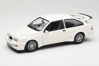 150084000 Ford Sierra RS LHD White Minichamps 1:18 - Image 1 of 4