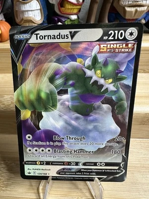 Tornadus V 124/198 Swsh06: Sword & Shield - Chilling Reign Holo - Image 1 of 2