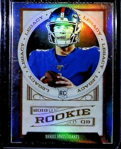 2019 Panini Chronicles Legacy Football Daniel Jones Silver Holo Prizm Rookie RC - Picture 1 of 2