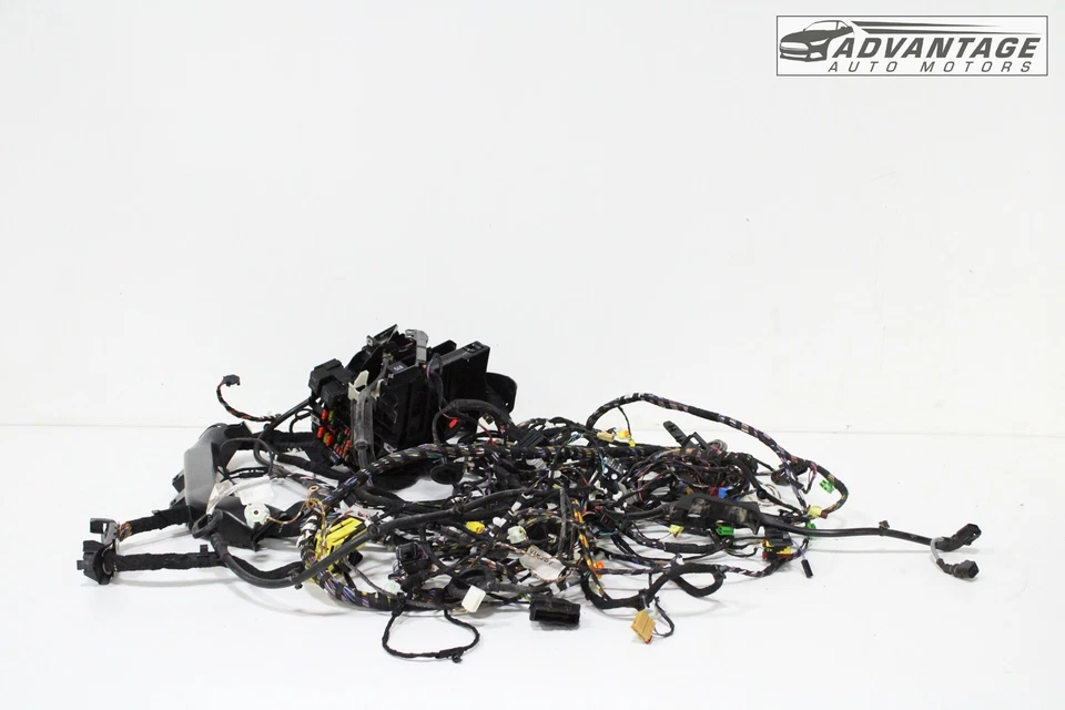 Arnés de cableado de carrocería principal Volkswagen Jetta 2019-2020 8V0927902F OEM Foto 1 de 4