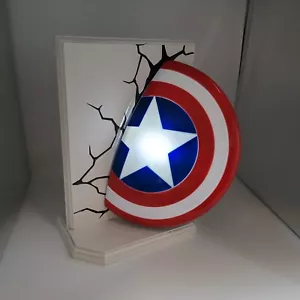 Marvel Avengers CAPTAIN AMERICA SHIELD 3Dlight FX  - Picture 1 of 7
