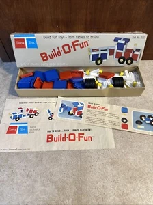 Vintage 1965 Tupperware Build-O-Fun Tupper Toys 101 - Original Box Vtg 100+ Pcs. - Picture 1 of 5