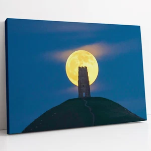 Glastonbury Tor Torre de San Miguel luna llena lobo luna paisaje estampado de lona - Imagen 1 de 10