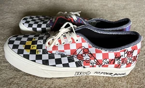 Vans x Stranger Things Men's Surfer Boy Pizza Checkerboard shoes Size 9.5-New - Picture 1 of 10