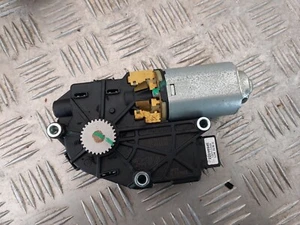 Moteur toit ouvrant électrique - PEUGEOT 508 I (1) BREAK - Référence : 2224654E - Picture 1 of 5