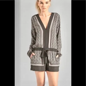BCBGMAXAZARIA black print long sleeves romper XS - Picture 1 of 10