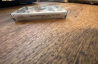 BRUCE SPRINGSTEEN & THE E STREET BAND SEALED-  LIVE / 1975-85 - CASSETTE ONE. - Image 1 of 4