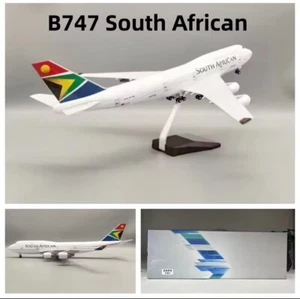 1/150 47cm South African Airways B747-400 Model (AU/NZ/CAN only) - Picture 1 of 7