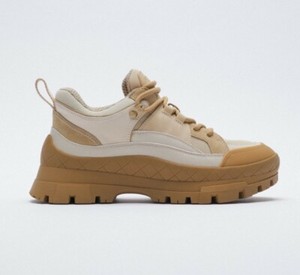 ZAPATILLAS DEPORTIVAS TEJIDO - Beige | ZARA España