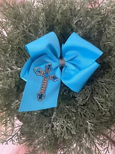 Fiocco per capelli boutique Taylormadecustombow ISOLA CROCE BLU applicato nuovo 4,5x5,5x2,5 - Foto 1 di 1