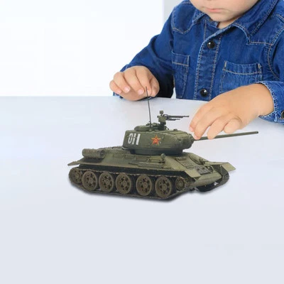 1:72 Russian T34 Assembly Tank Model Wheeled Vehicle Model Ornament Desk Decor - Image 1 of 4
